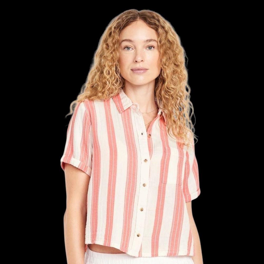 Old Navy Pink and White Crop Button Down Shirt